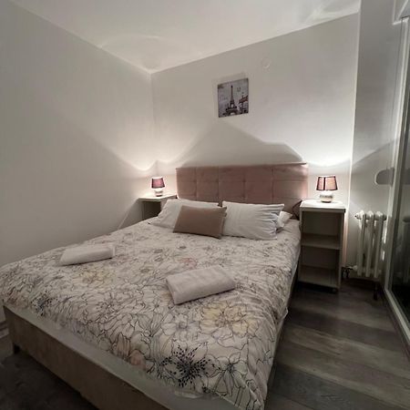 Apartman OMAR stan na dan besplatan parking Sarajevo Bagian luar foto